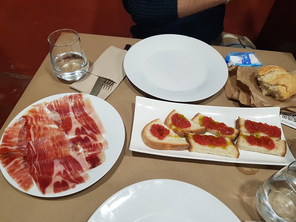 Pan de cristal con jamón